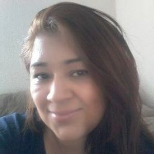 Meet your Posher, Iris